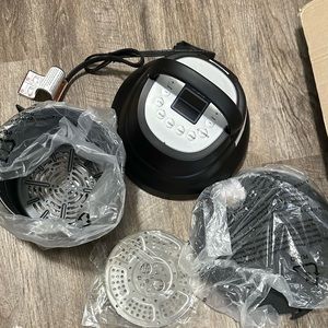 🔴 NWOT Instapot Air Fryer Attachments
